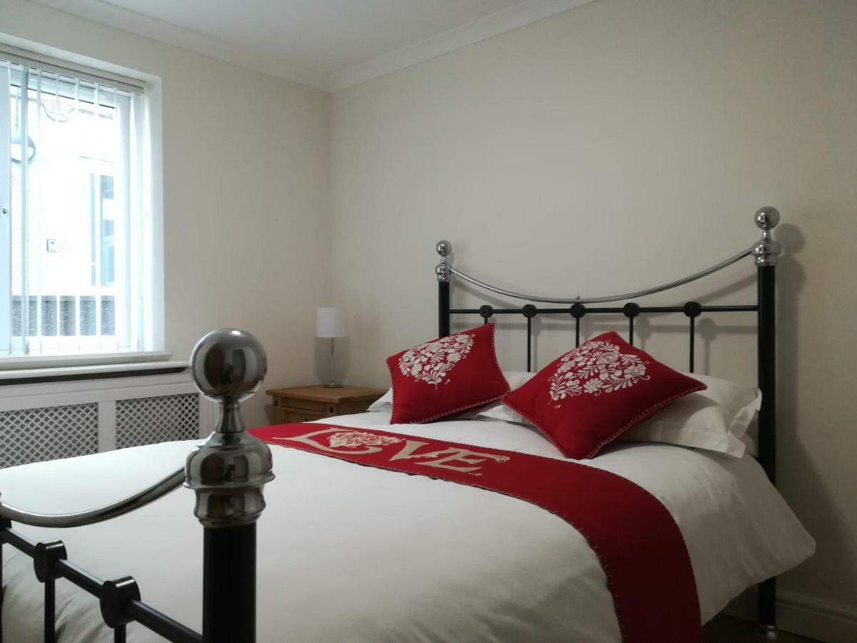 2 Bedroom Modern Apartment, Uplands, 스완지 외부 사진